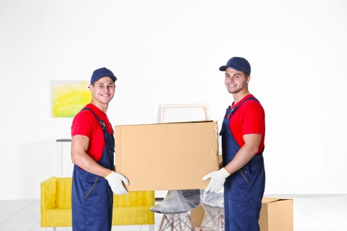 Transparent quote discussion for a local man and van service